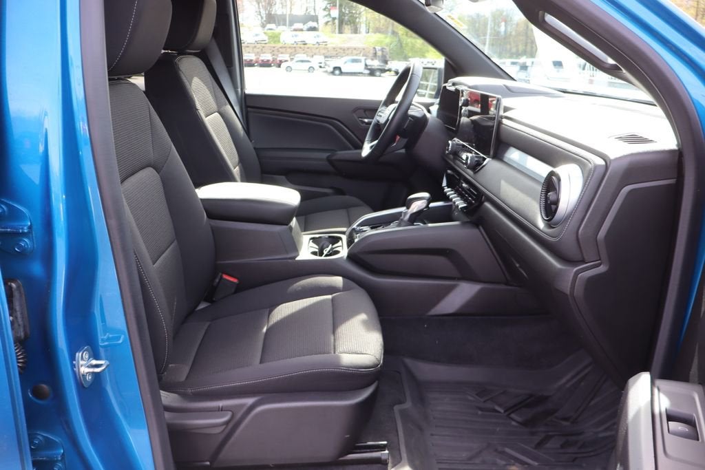 2023 Chevrolet Colorado 4WD LT