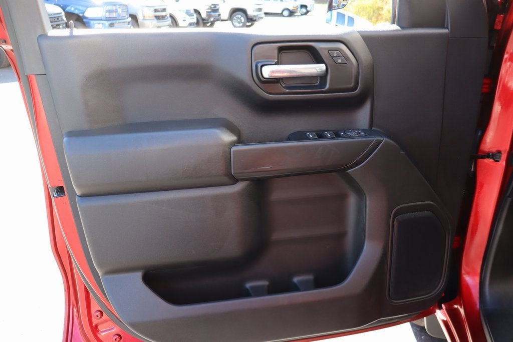 2022 Chevrolet Silverado 1500 LTD Custom