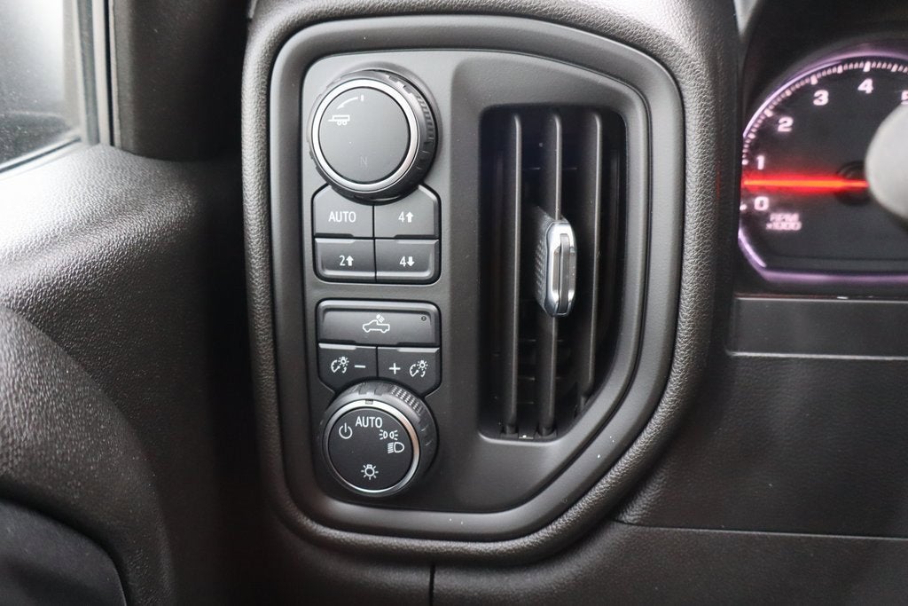 2019 Chevrolet Silverado 1500 Custom Trail Boss