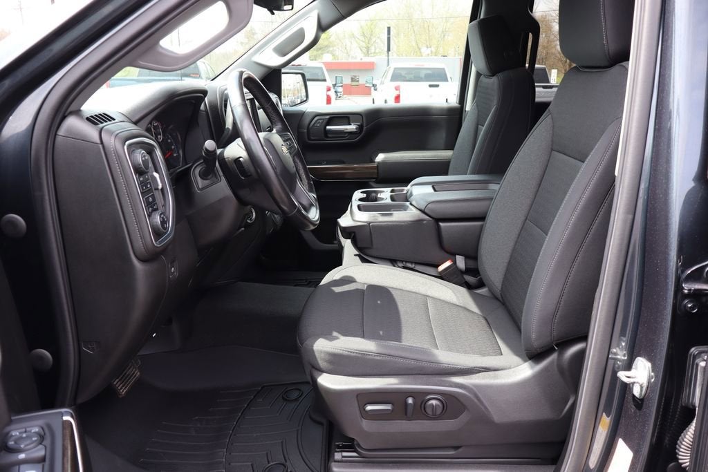 2022 Chevrolet Silverado 1500 LTD LT (2FL)