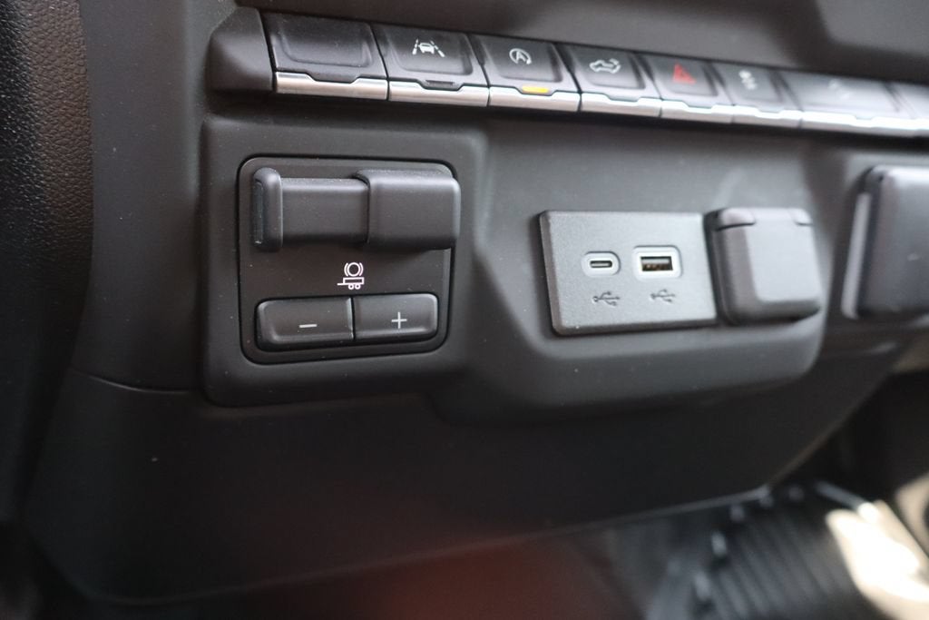 2023 Chevrolet Silverado 1500 WT