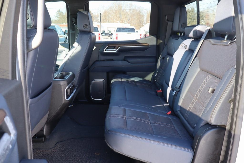 2022 Chevrolet Silverado 1500 High Country