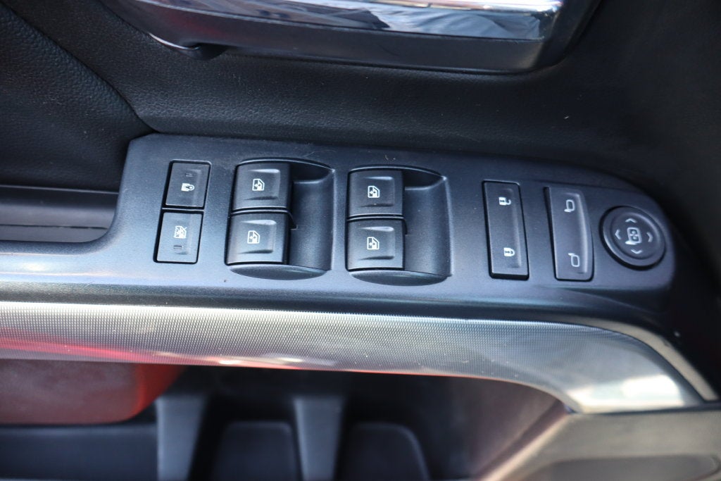 2018 Chevrolet Silverado 1500 LT Z71 - Photo 15