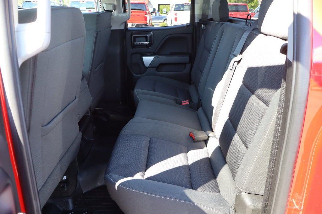 2018 Chevrolet Silverado 1500 LT Z71 - Photo 19