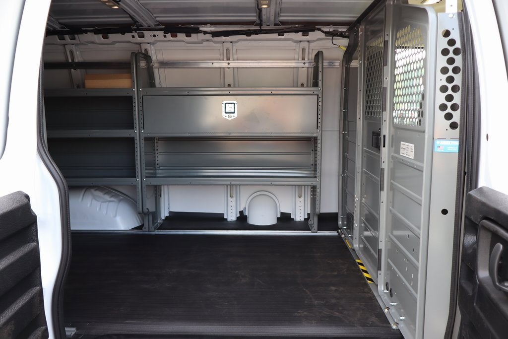 2025 Chevrolet Express Cargo 2500 WT