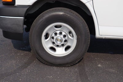 2025 Chevrolet Express Cargo WT