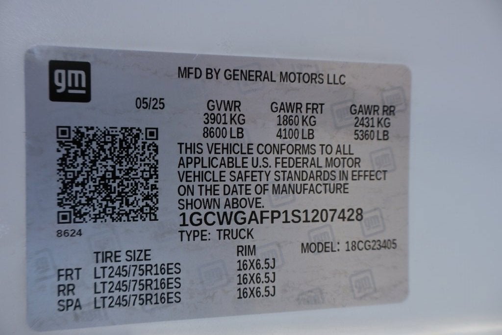 2025 Chevrolet Express Cargo 2500 WT