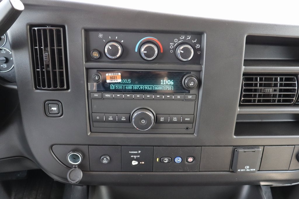 2025 Chevrolet Express Cargo 2500 WT