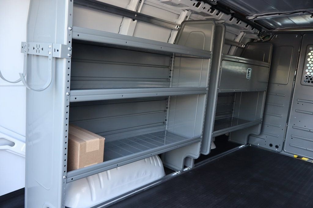 2025 Chevrolet Express Cargo WT