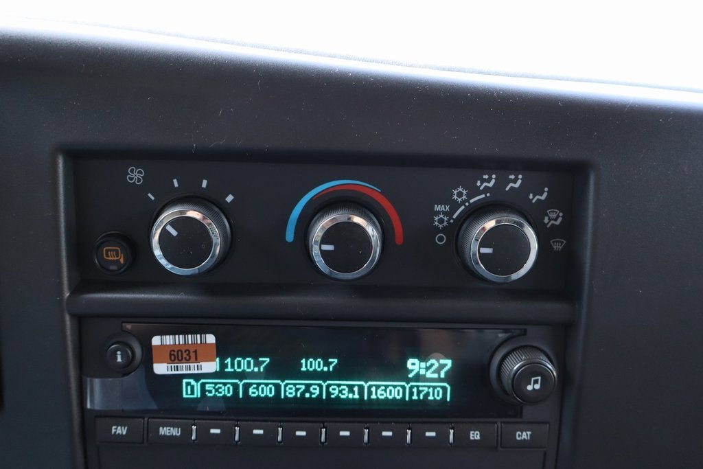 2025 Chevrolet Express Cargo 2500 WT