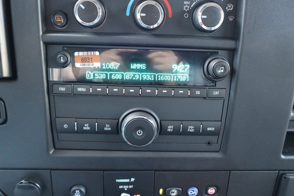 2025 Chevrolet Express Cargo 2500 WT