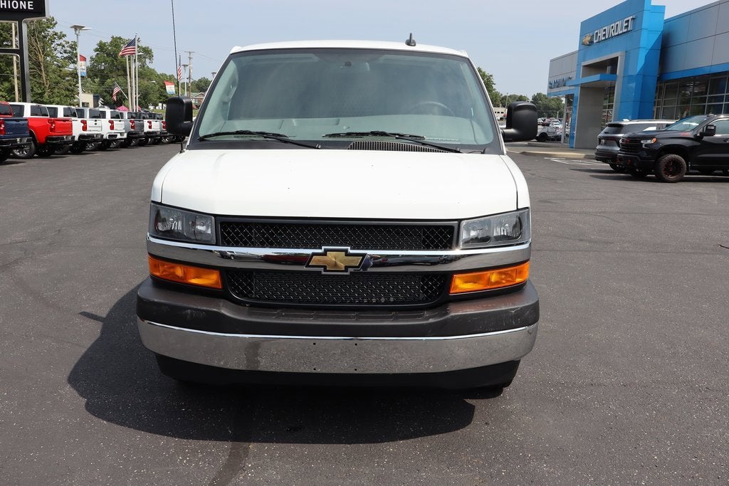 2025 Chevrolet Express Cargo 2500 WT