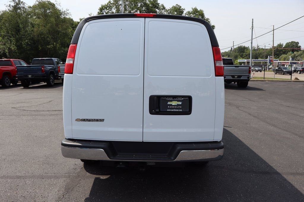 2025 Chevrolet Express Cargo 2500 WT