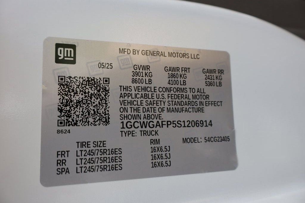 2025 Chevrolet Express Cargo 2500 WT