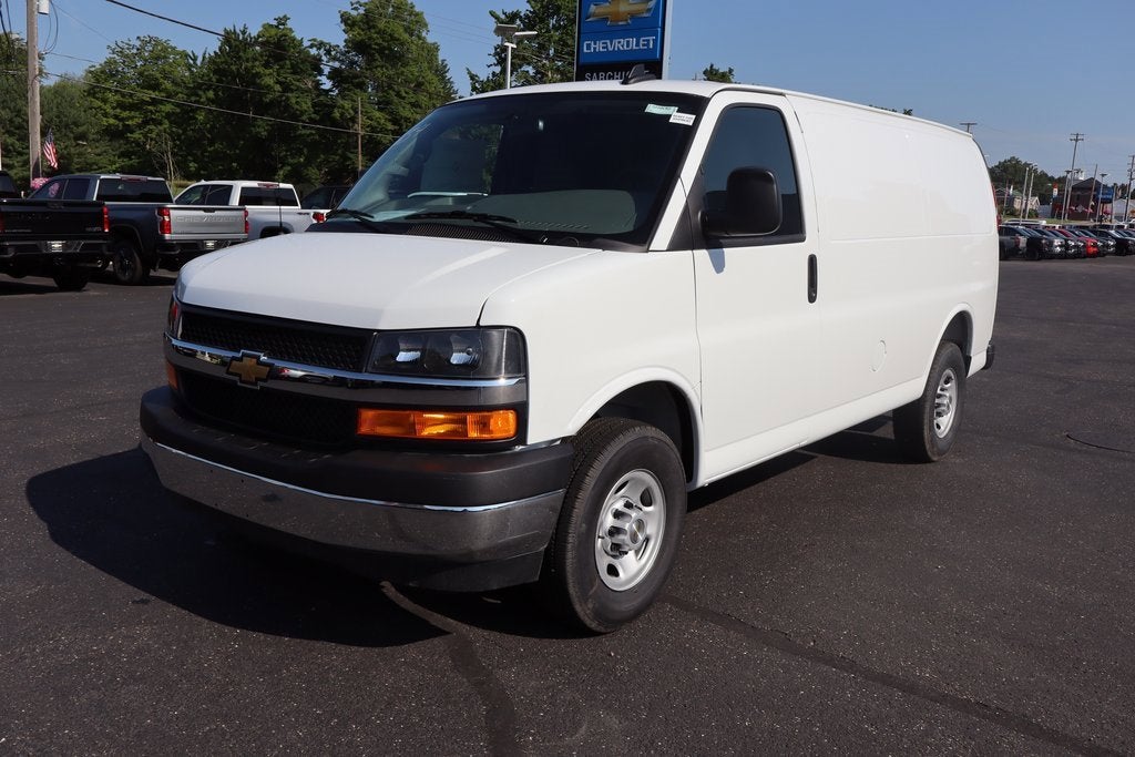 2025 Chevrolet Express Cargo 2500 WT