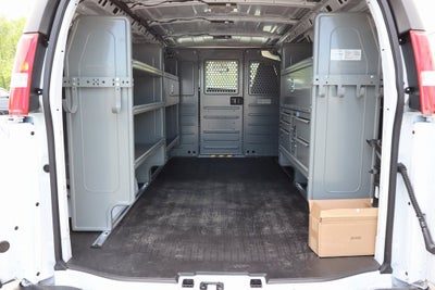 2025 Chevrolet Express Cargo 2500 WT