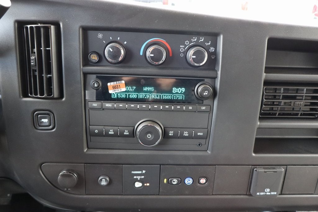 2025 Chevrolet Express Cargo 2500 WT