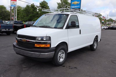 2025 Chevrolet Express Cargo WT