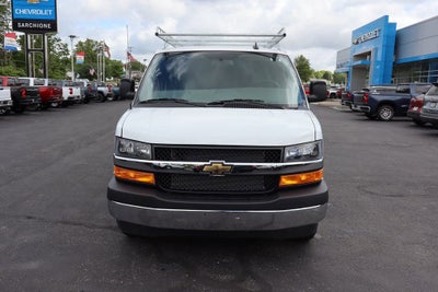 2025 Chevrolet Express Cargo WT
