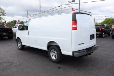 2025 Chevrolet Express Cargo WT