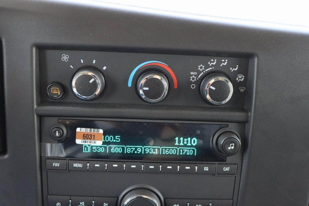 2025 Chevrolet Express Cargo 2500 WT