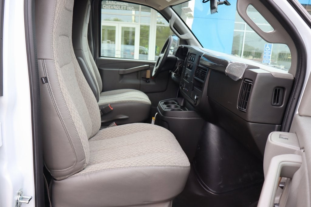 2025 Chevrolet Express Cargo 2500 WT