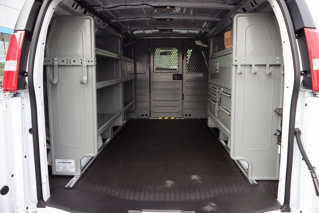 2025 Chevrolet Express Cargo 2500 WT