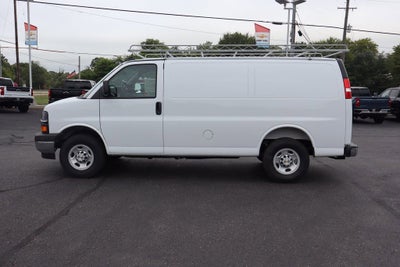2025 Chevrolet Express Cargo WT