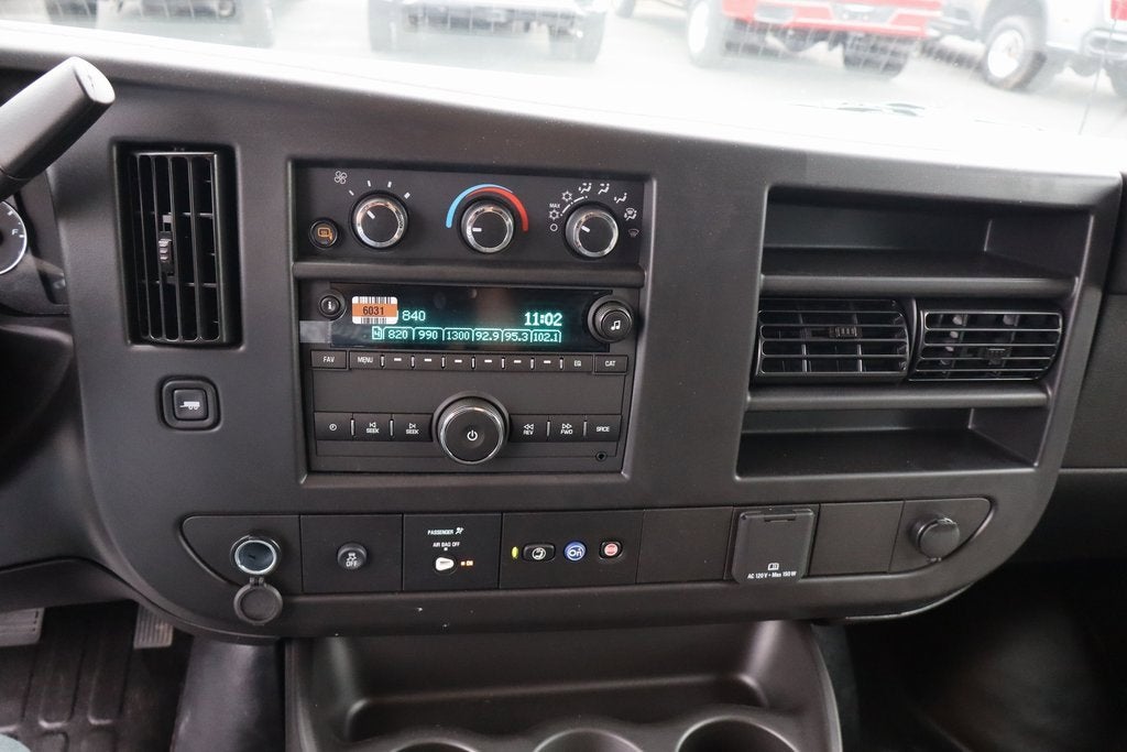 2025 Chevrolet Express Cargo 2500 WT