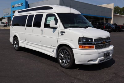 2025 Chevrolet Express Cargo 2500 WT