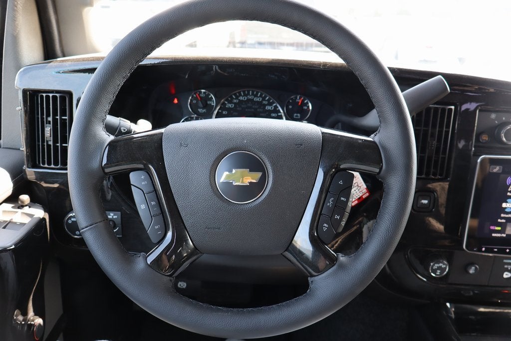 2025 Chevrolet Express Cargo 2500 WT