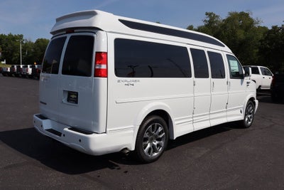 2025 Chevrolet Express Cargo 2500 WT