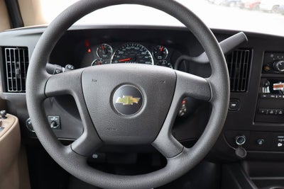 2025 Chevrolet Express Cargo 3500 WT