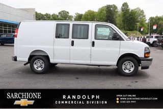 2025 Chevrolet Express Cargo 3500 WT