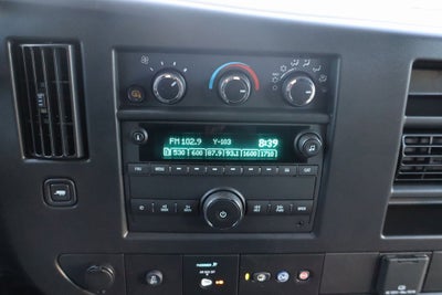 2025 Chevrolet Express Cargo 3500 WT