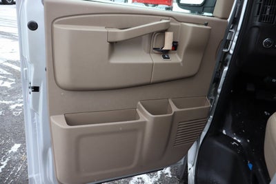 2025 Chevrolet Express Cargo 3500 WT