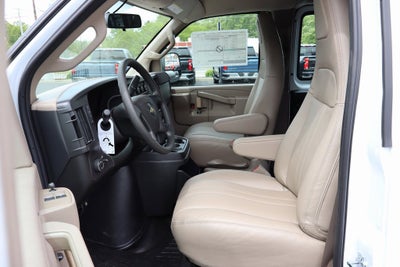 2025 Chevrolet Express Cargo 3500 WT