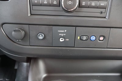 2025 Chevrolet Express Cargo 3500 WT