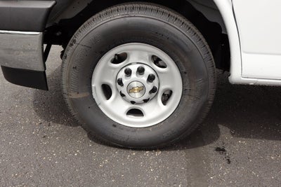 2025 Chevrolet Express Cargo 3500 WT