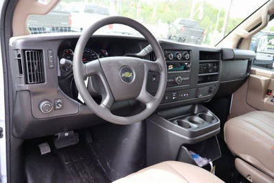 2025 Chevrolet Express Cargo WT