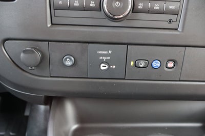 2025 Chevrolet Express Cargo 3500 WT