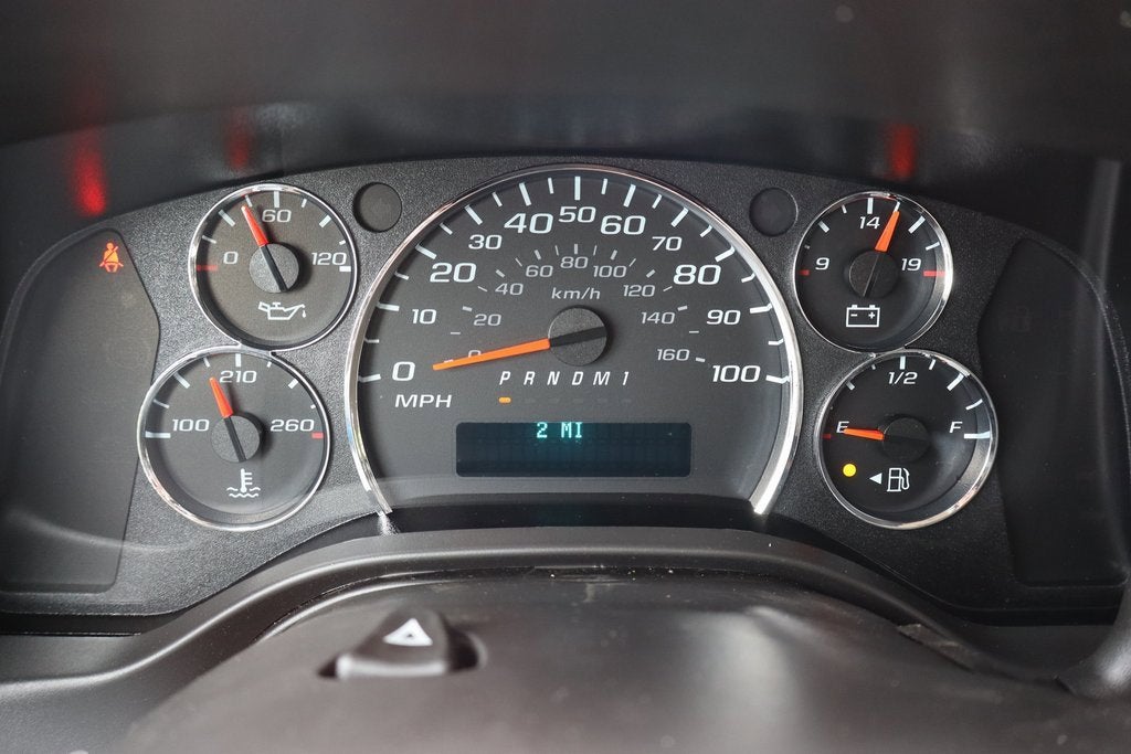 2025 Chevrolet Express Cargo 3500 WT