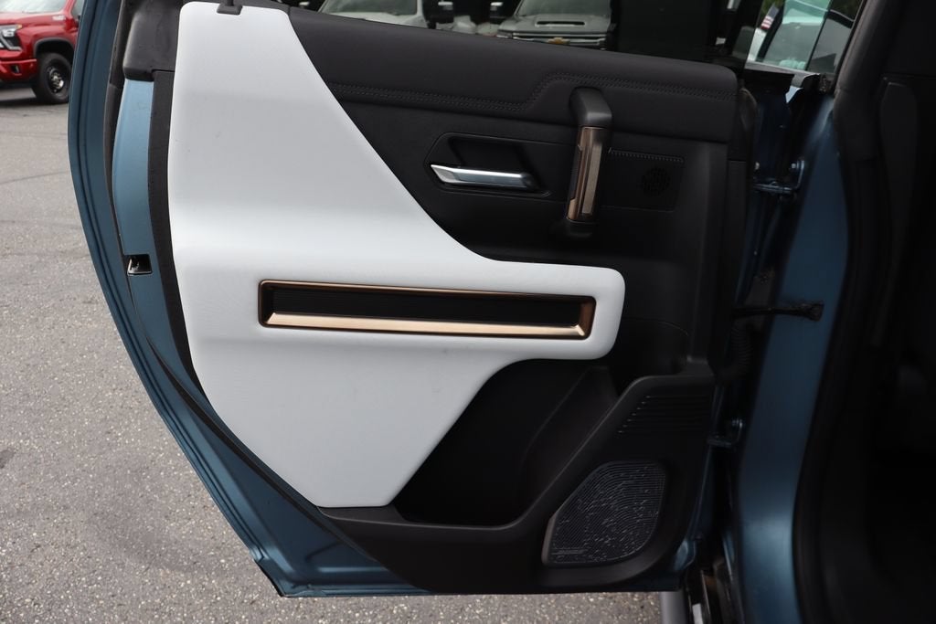 2024 GMC HUMMER EV SUV 3X
