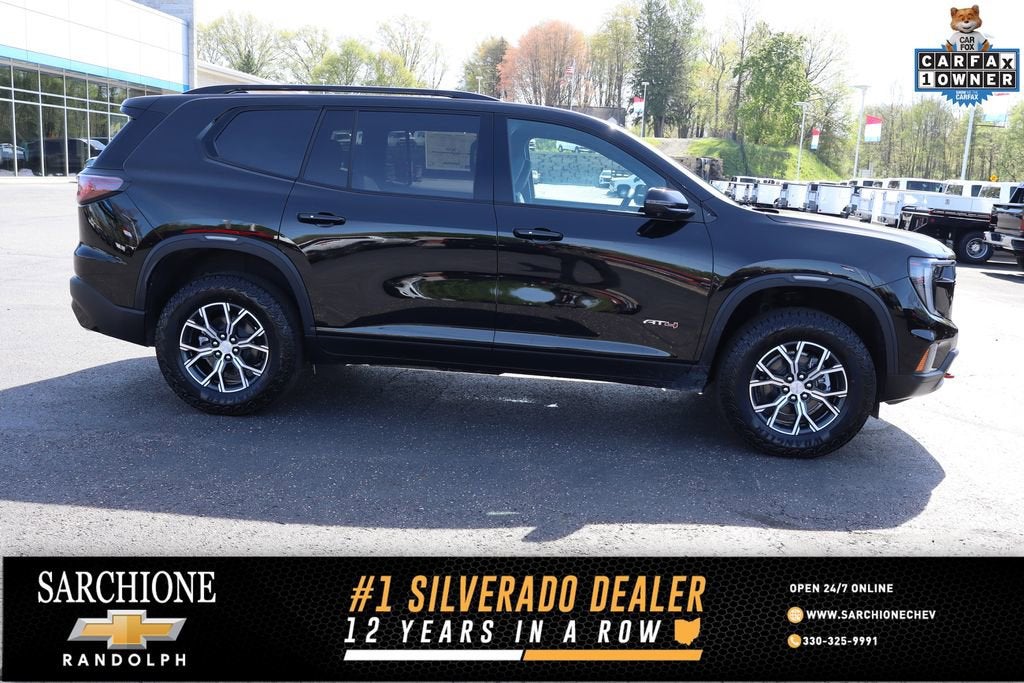 2025 GMC Acadia AT4