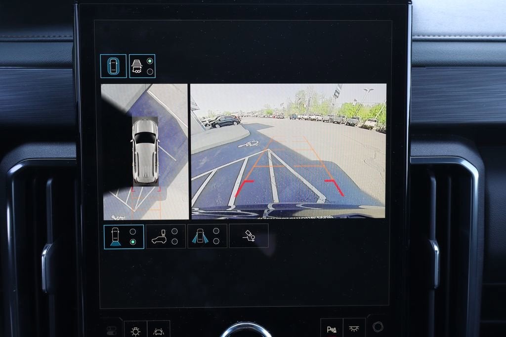 2025 GMC Acadia AT4