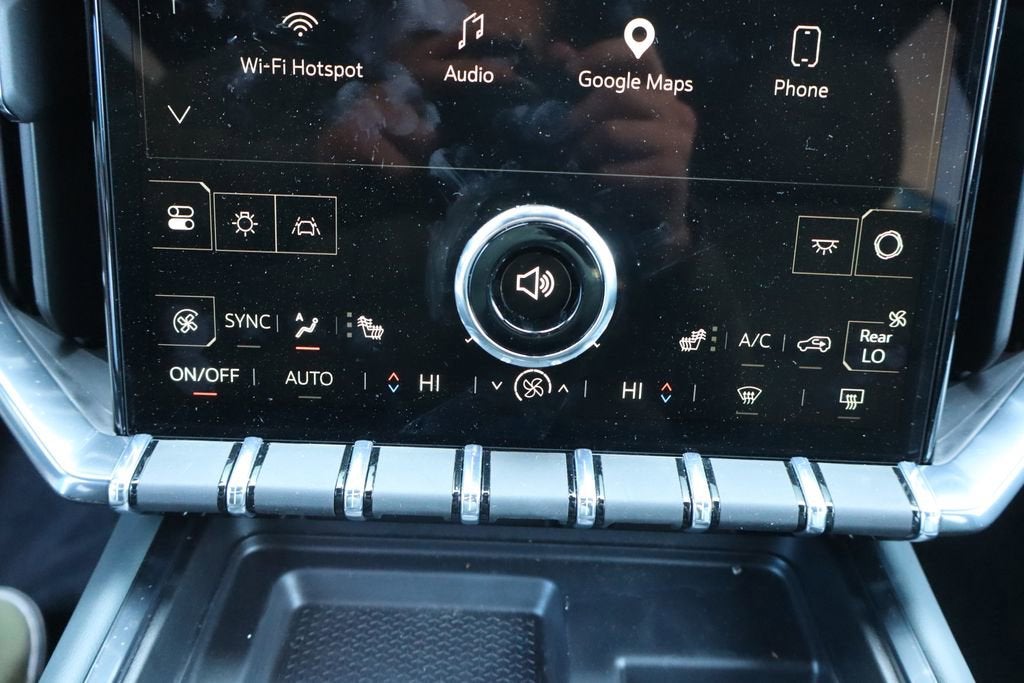 2025 GMC Acadia AT4