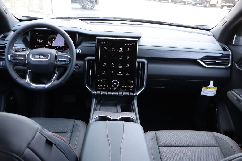 2025 GMC Acadia AT4