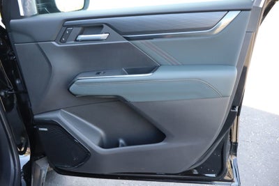2025 GMC Acadia AT4