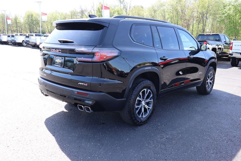 2025 GMC Acadia AT4