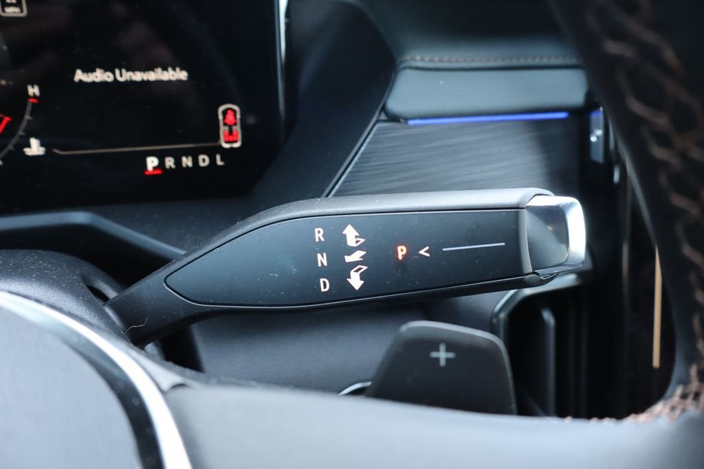 2025 GMC Acadia AT4